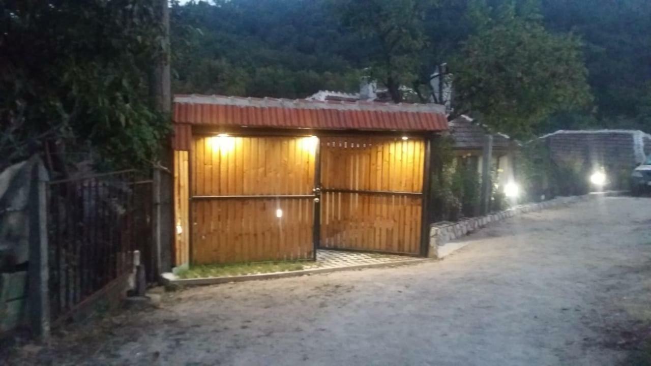 Guest House „Ivanovata House” Yanovets Exterior foto